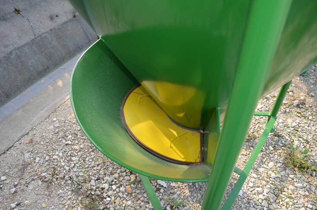 NOWY Mieszalnik pasz M-Rol 1200kg RATY0%  — zdjęcie 6