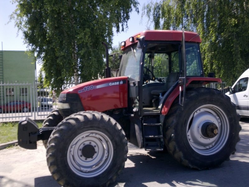 WOW! Sprzedam 2004 Case MX100C — zdjęcie 4
