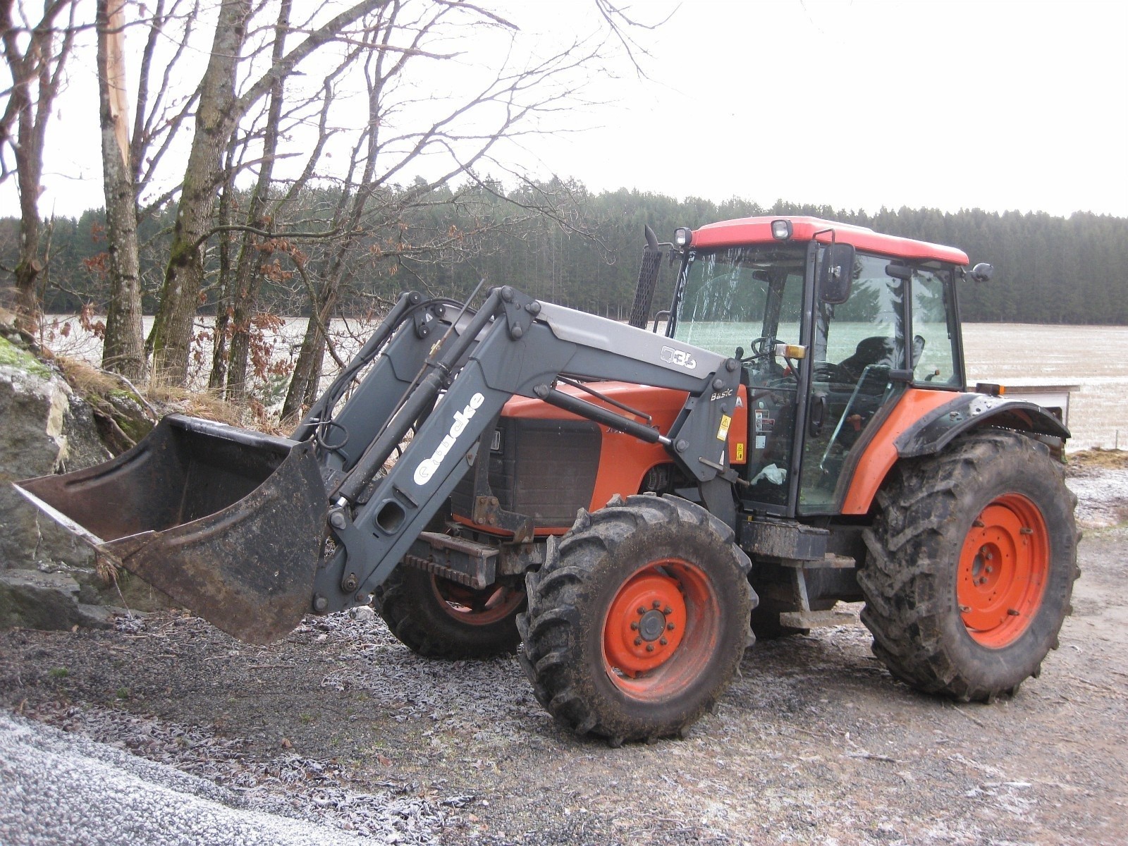 Ciągnik Kubota M/Quicke S50 - Okazja ładowacz czołowy — zdjęcie 1