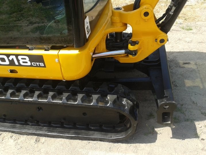 JCB 8018 2010 20KM 1700mth 801 KOPARKA LEASING GWR — zdjęcie 4