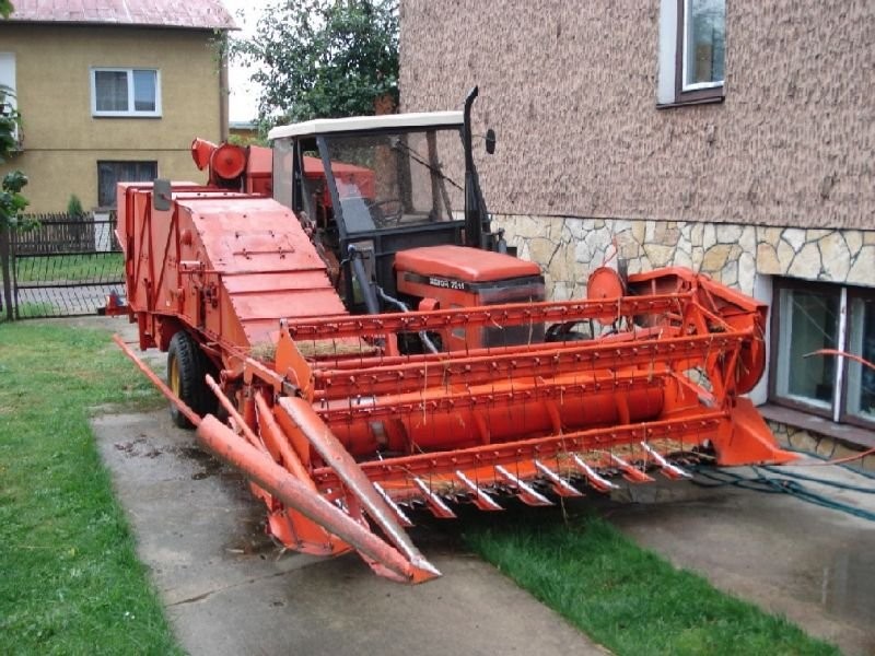 Sprzedam kombajn zbożowy zawieszany do ciągnika Z020 — zdjęcie 2