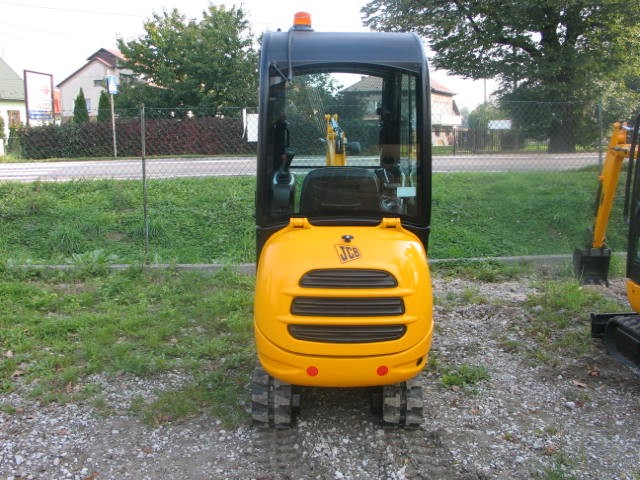 Minikoparki JCB 8014 2012 - dwie sztuki — zdjęcie 5