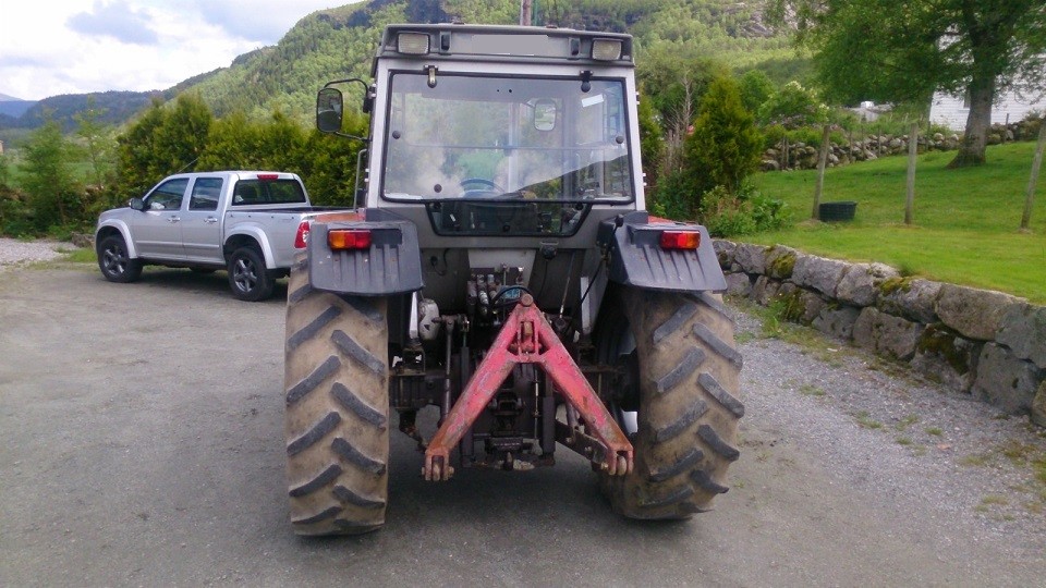 Ciągnik Massey Ferguson 362 — zdjęcie 4