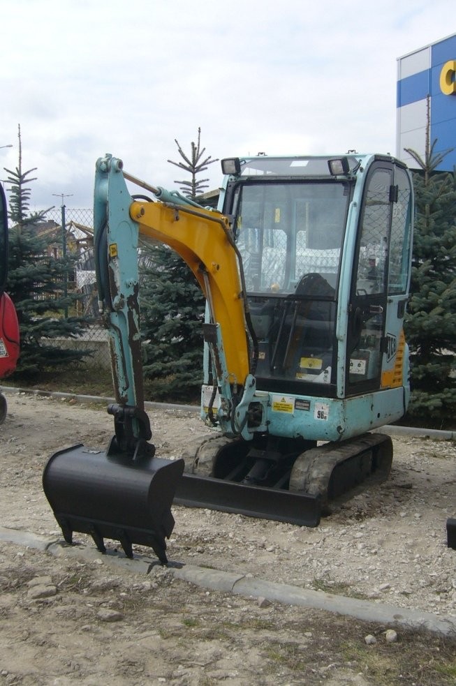JCB 8015 2004 18KM 3200mth 801 KOPARKA LEASING GWR — zdjęcie 1