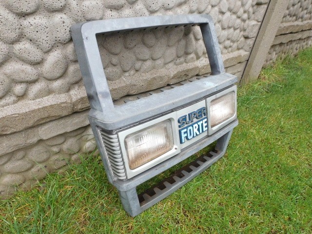 Przedni oryginalny grill minitraktor Yanmar F FX — zdjęcie 3
