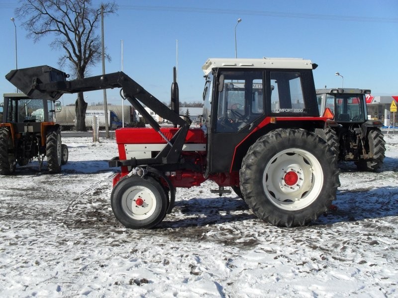 CASE International 744 — zdjęcie 2