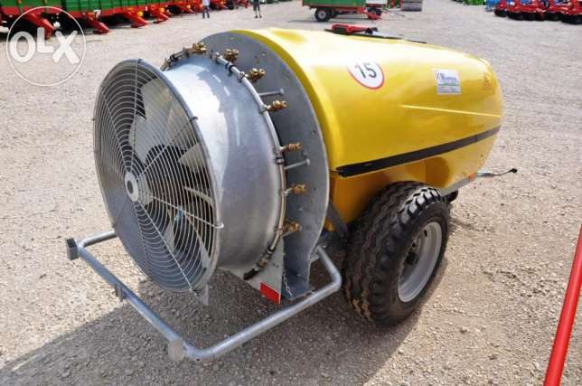 Opryskiwacz sadowniczy Woprol 1000l  — zdjęcie 2
