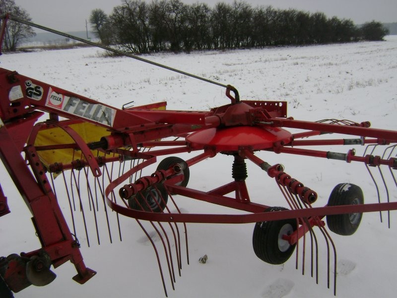 Zgrabiarka karuzelowa FELLA TS 335 — zdjęcie 4