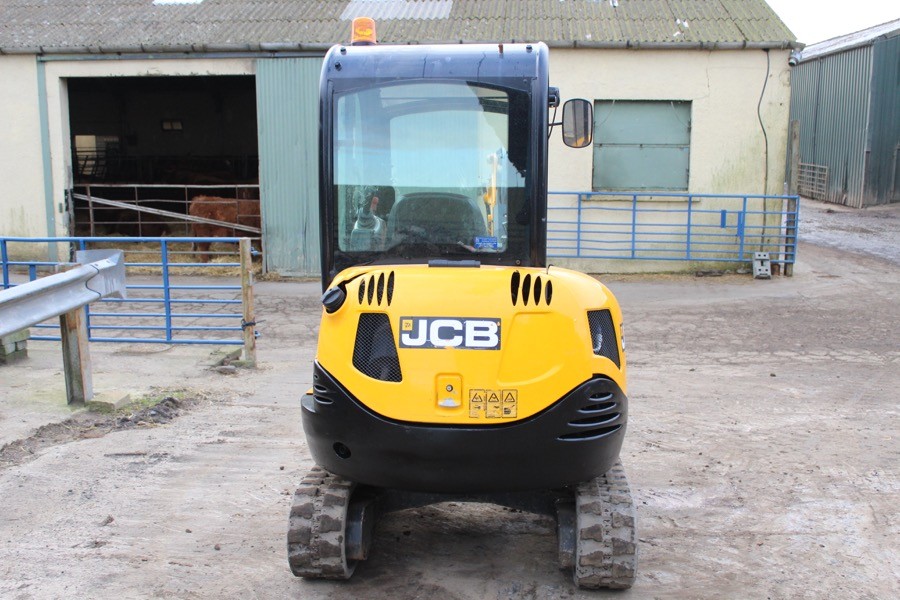 Mini koparka JCB 8026 CTS 2013 - sprzedam — zdjęcie 4
