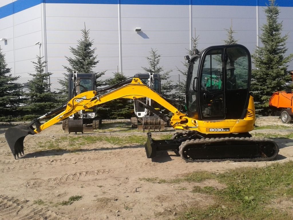 JCB 8030 ZTS 2011 28KM 2200mh 803 8030 LEASING GWR — zdjęcie 2