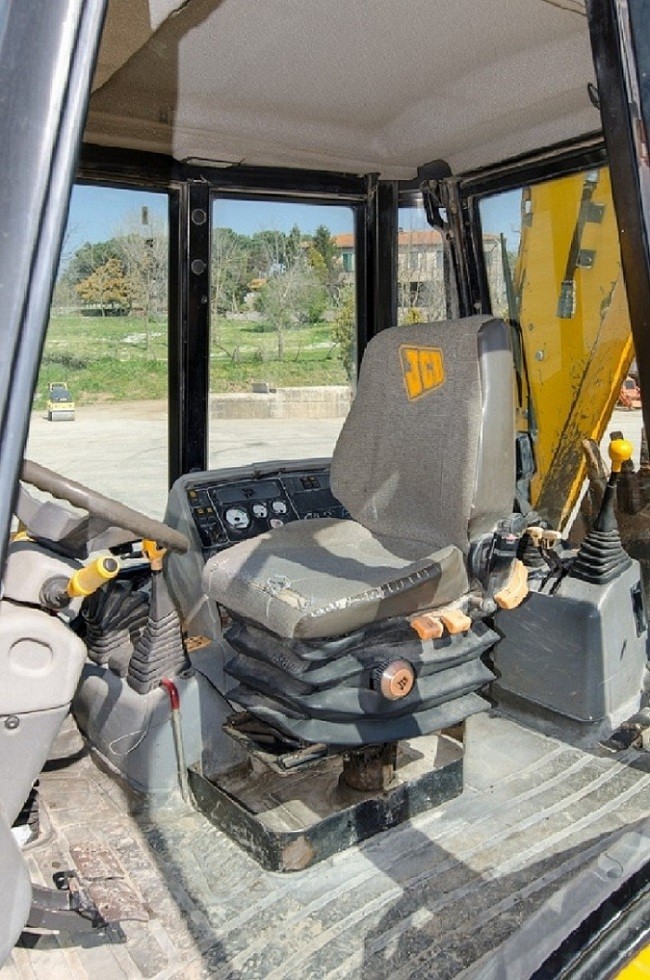 Jcb 3cx 2000 — zdjęcie 5