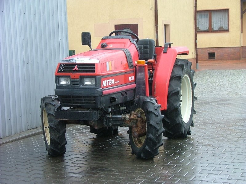 Mini Traktorek Mitsubishi MT24, 24KM, 4x4 — zdjęcie 3