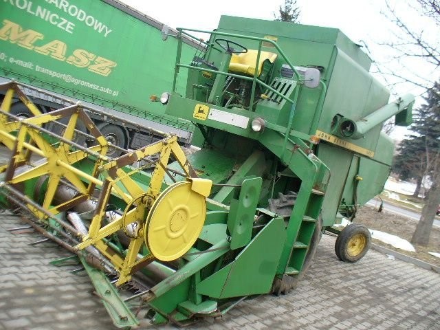 Kombajn zbożowy John Deere 945 z turbem,3m — zdjęcie 3