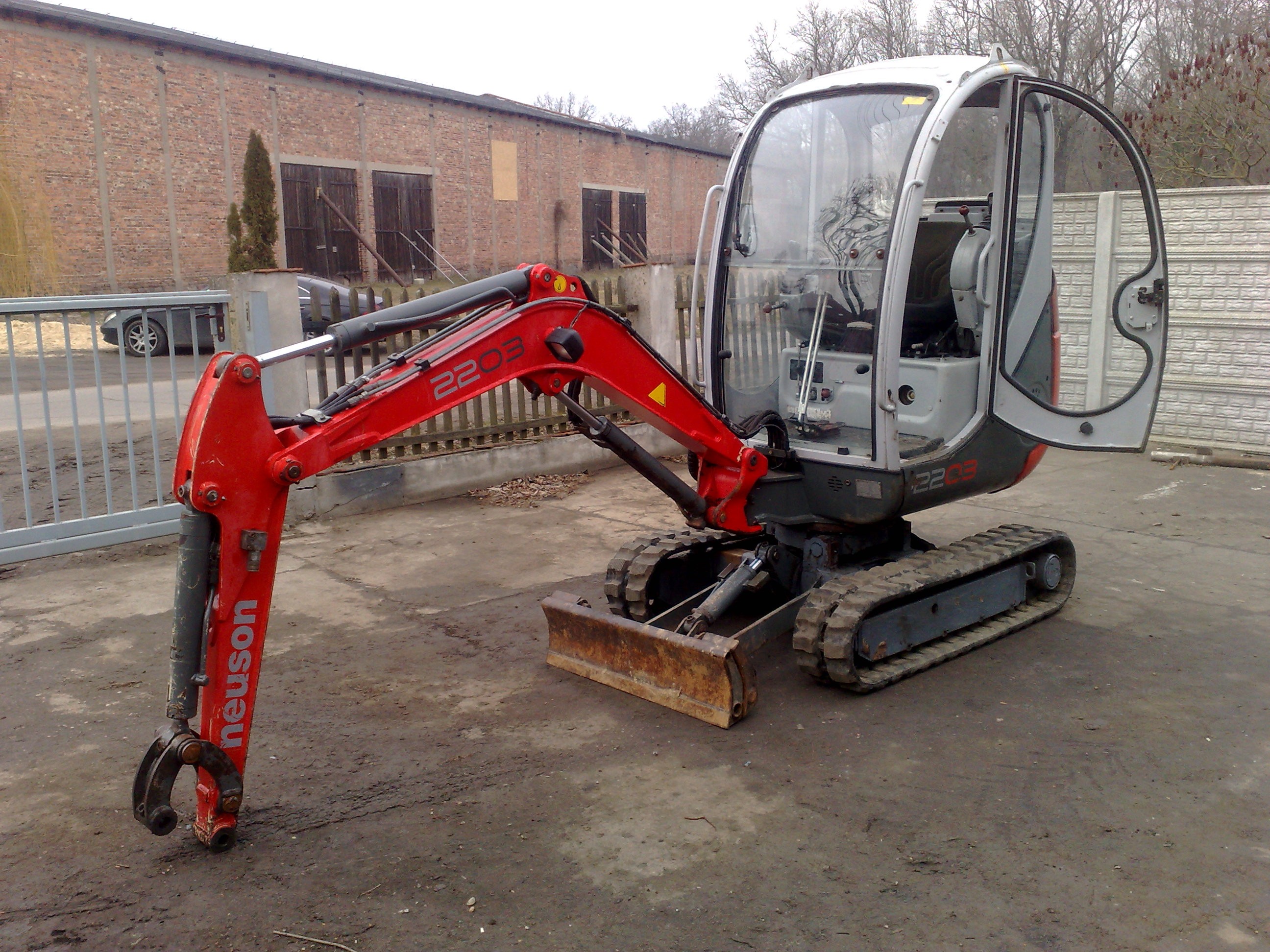 NEUSON 2203RD VDS 2008 17KM 3500 mth KOPARKA LEASING GWARANCJA — zdjęcie 5