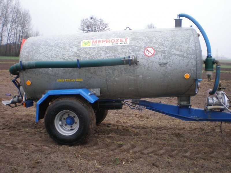 beczkowóz MEPROZET KOŚCIAN 4300L JAK NOWY — zdjęcie 1