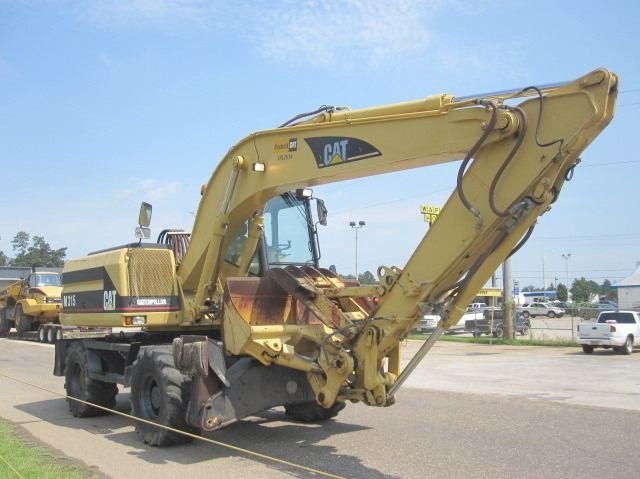 Caterpillar M315 — zdjęcie 2