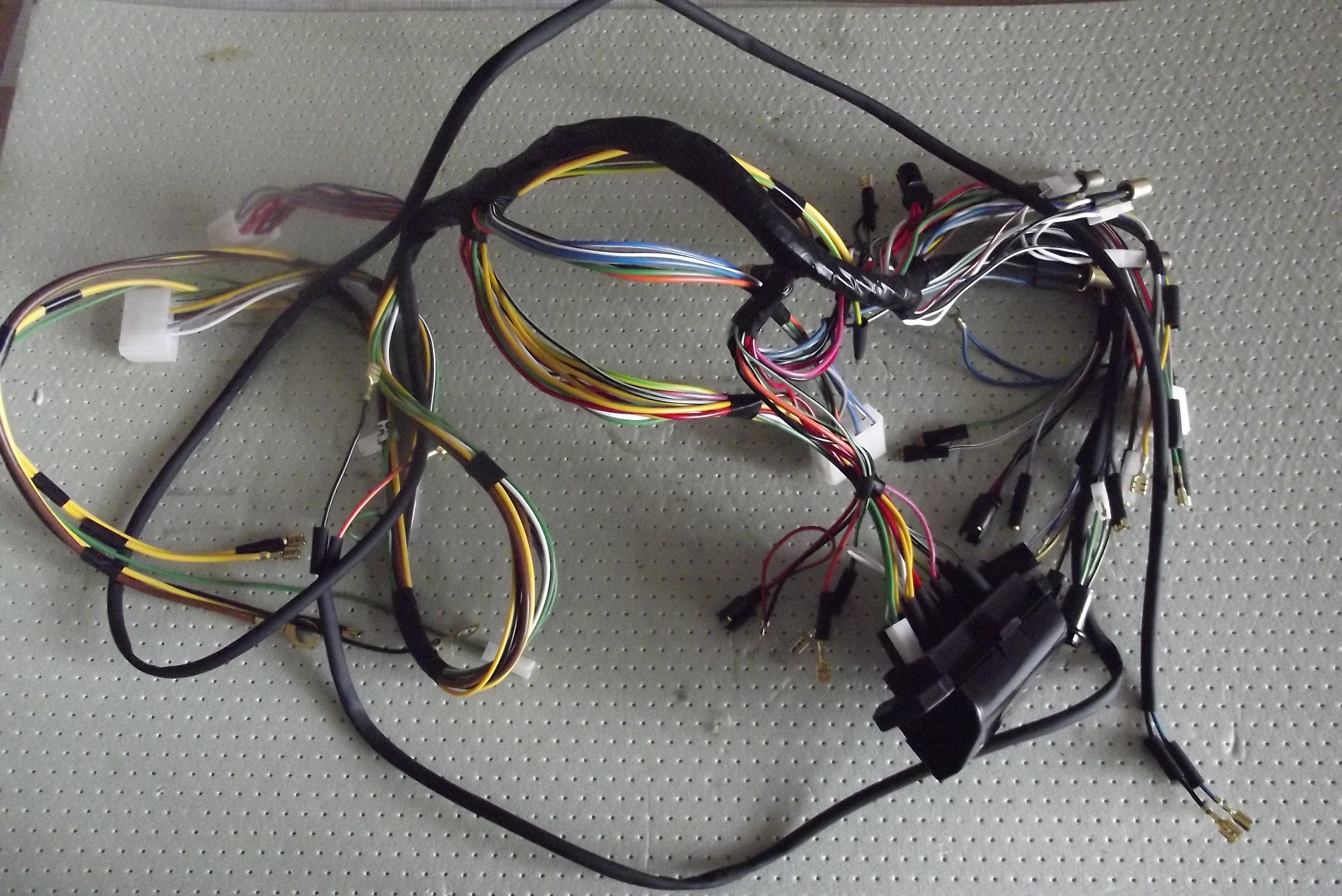 Instalacja elektryczna MF 255 Kompletna — zdjęcie 2