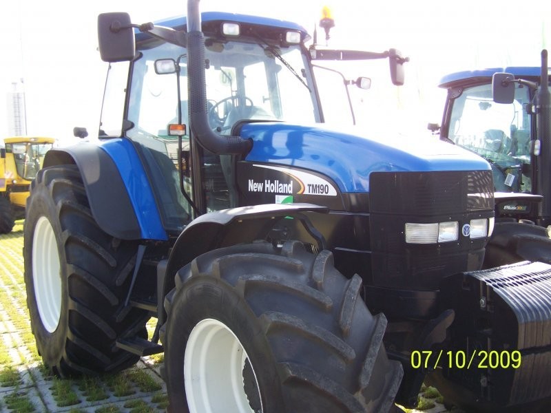 NEW HOLLAND TM 190 — zdjęcie 3