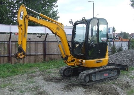Mini koparka JCB 8030 ZTS z roku 2007 — zdjęcie 1