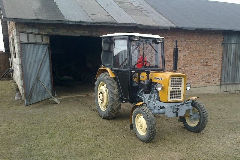 Sprzedam C330 IGŁA — zdjęcie 1