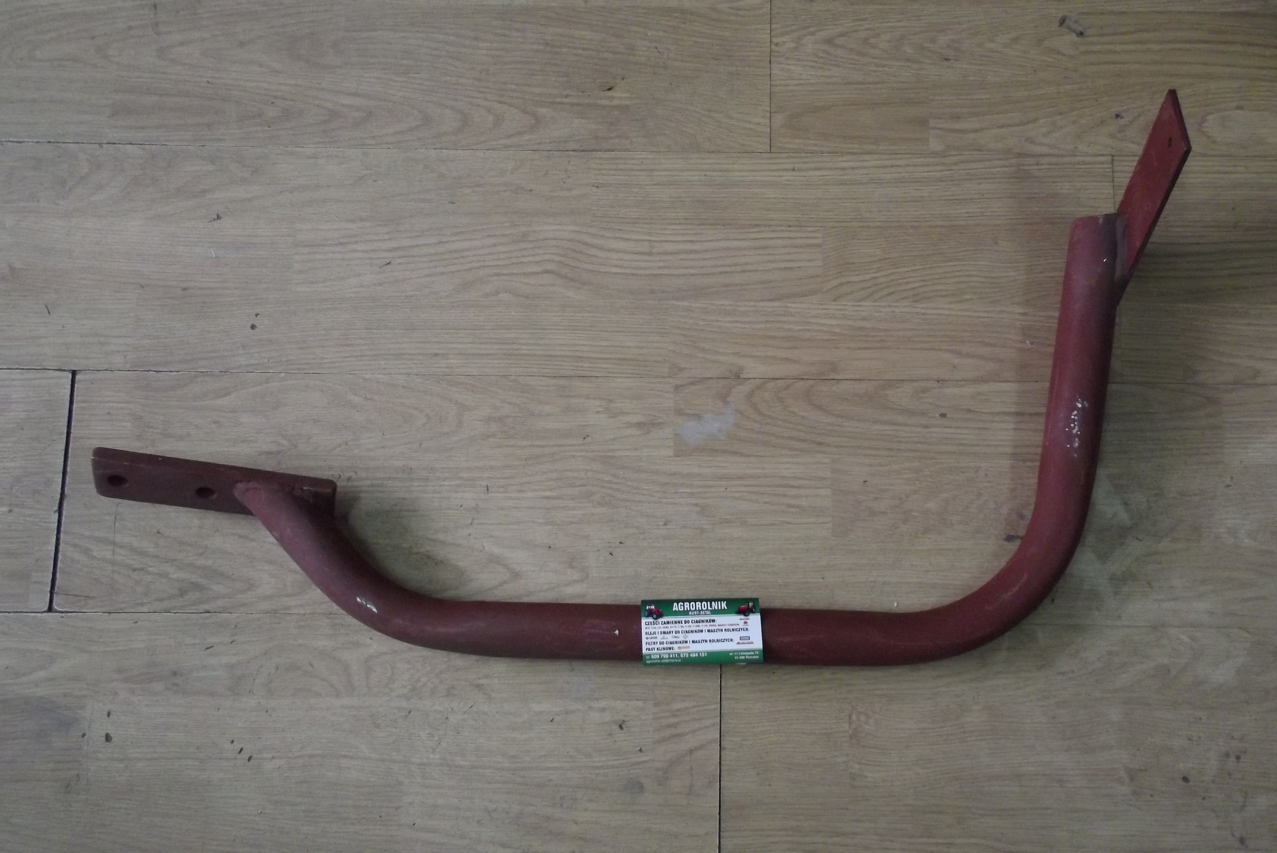 Wspornik Błotnika  Przedniego  URSUS  C 385  - 12,4x24" LEWY/PRAWY — zdjęcie 1