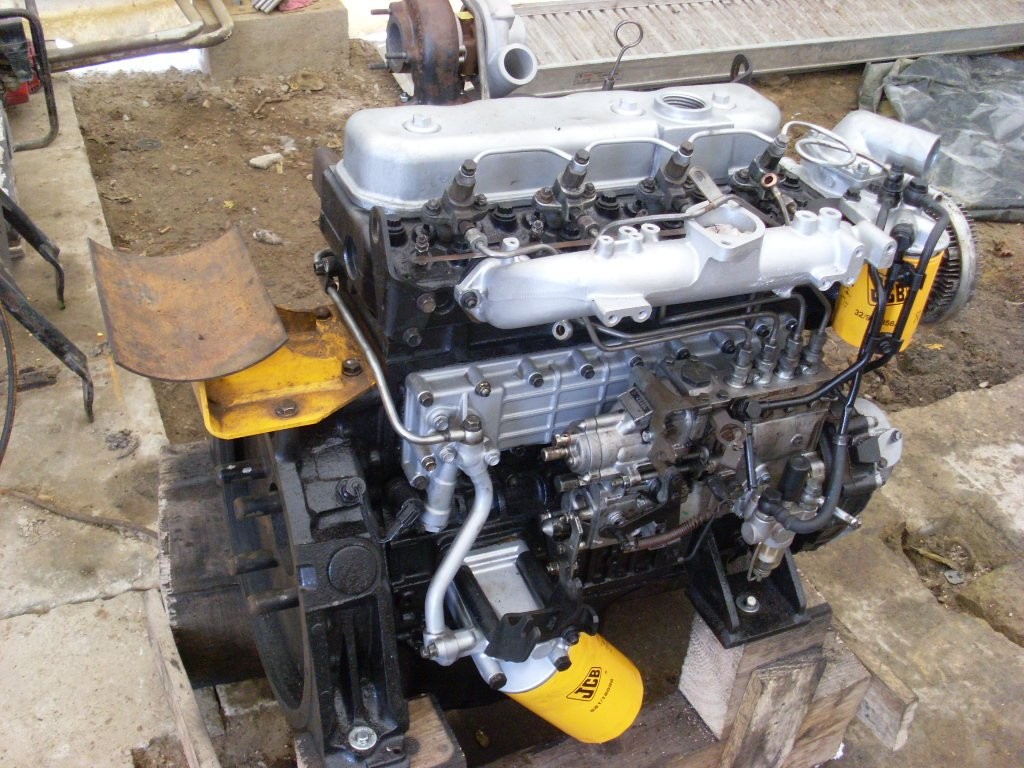 Silnik ISUZU 4BG1-TRA — zdjęcie 1