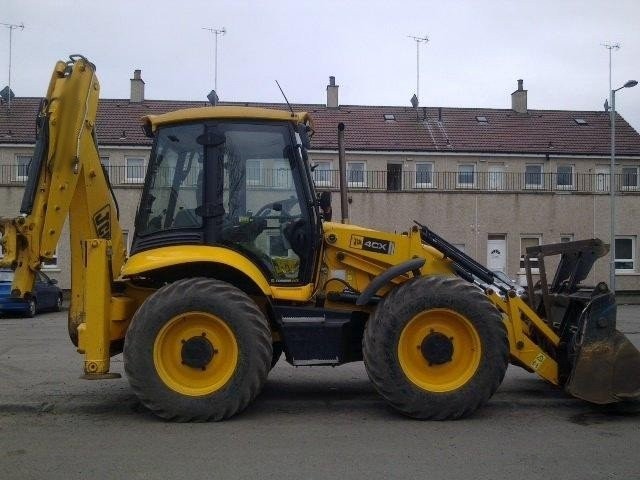 JCB 4CX Sitemaster 2008r. 4400 mth