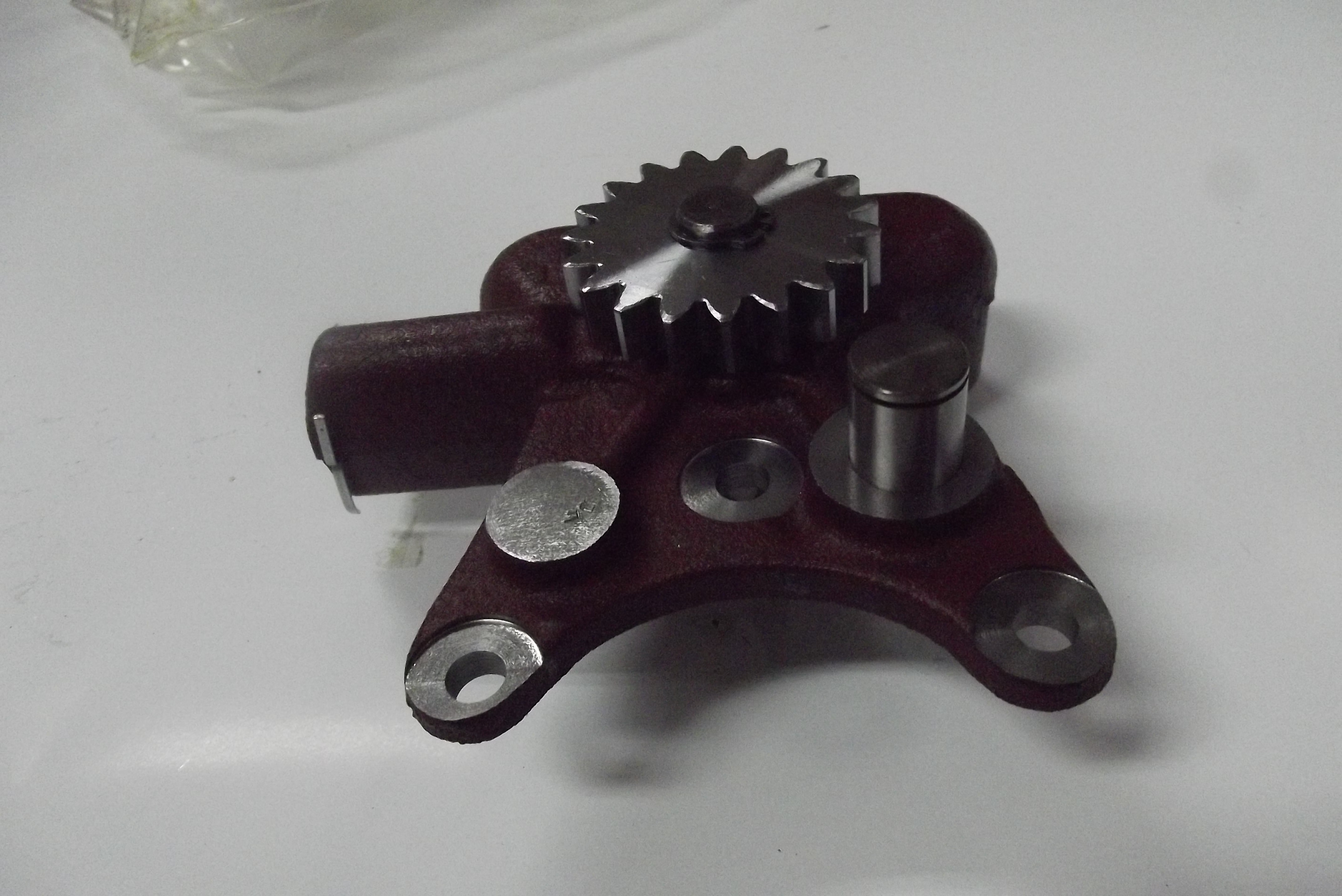  Pompa olejowa MF 255/MF-3 — zdjęcie 3