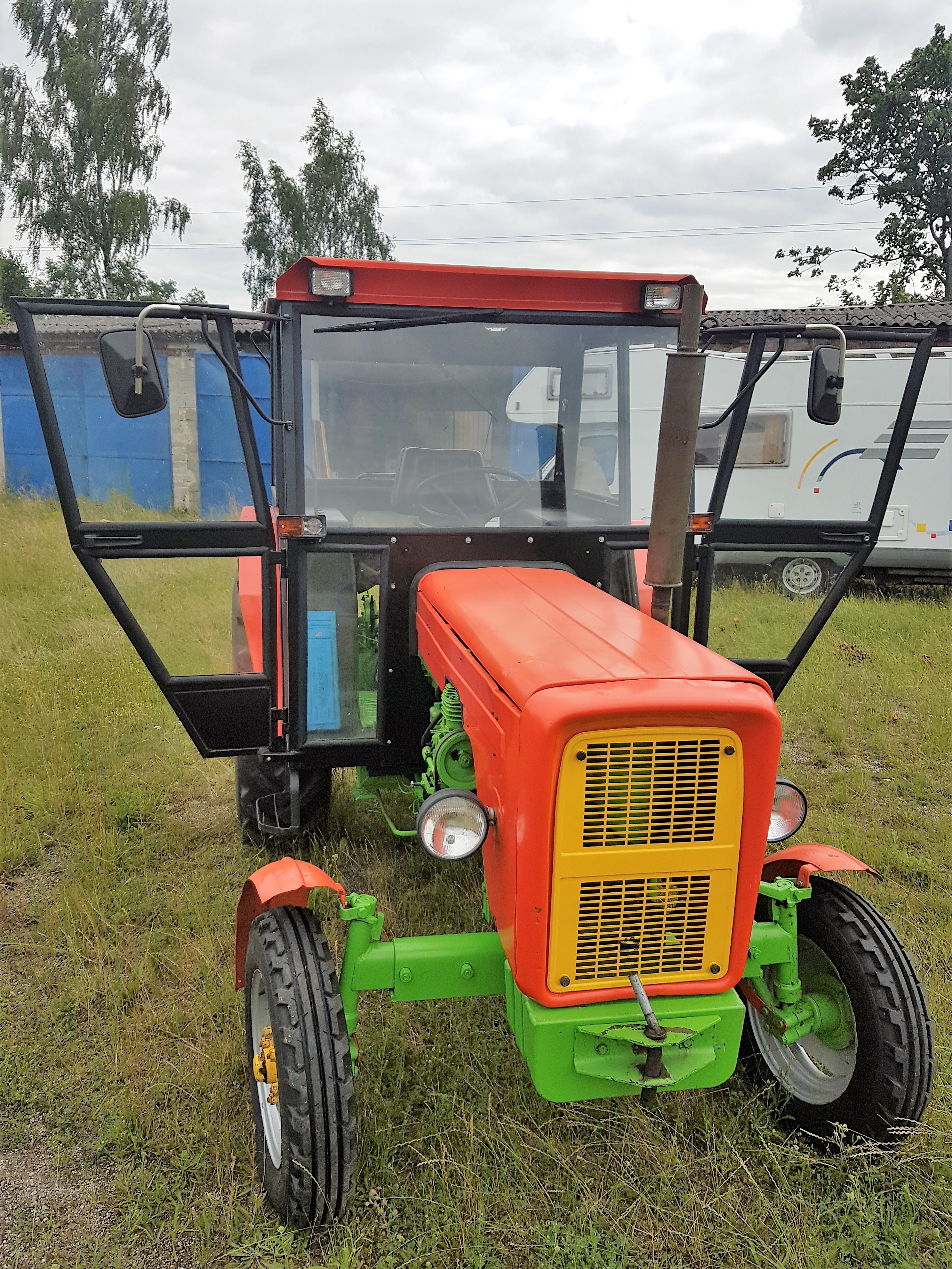 Ciągnik URSUS  C360P — zdjęcie 7