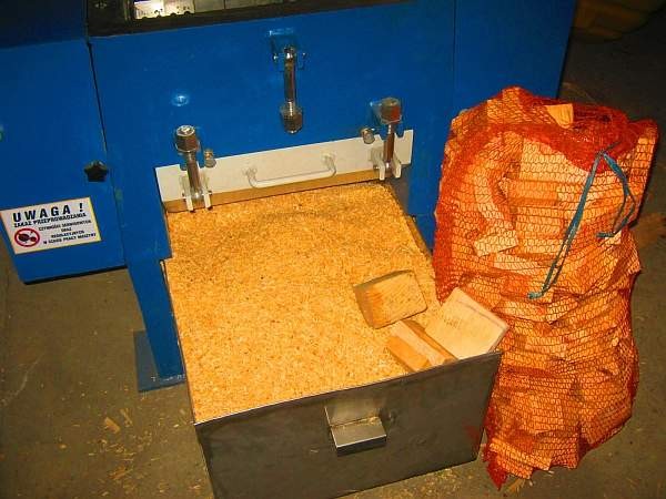 ROZDRABNIACZ TWORZYW SZTUCZNYCH I ODPADÓW ZE STOLARNI, 11 kW — zdjęcie 6
