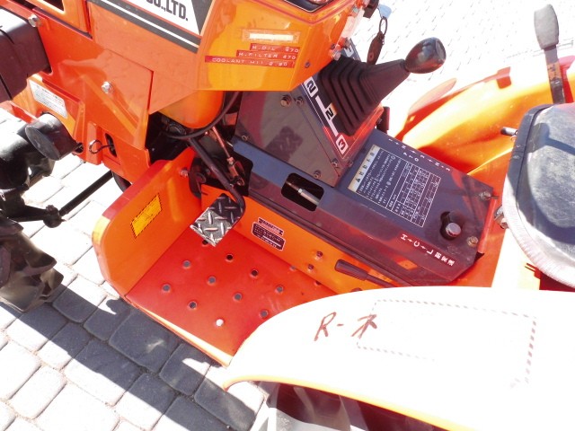 Hinomoto C144 14KM 4x4 kubota iseki mitsubishi super stan — zdjęcie 6