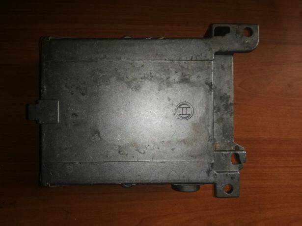 Sterownik podnośnika EHR Massey Ferguson 8210,8220,8240,8250,8260,8270 — zdjęcie 1