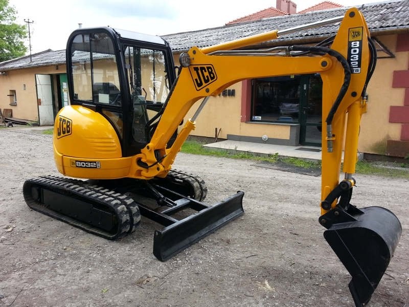 JCB 8032 ZTS minikoparka gąsienicowa 2003r.