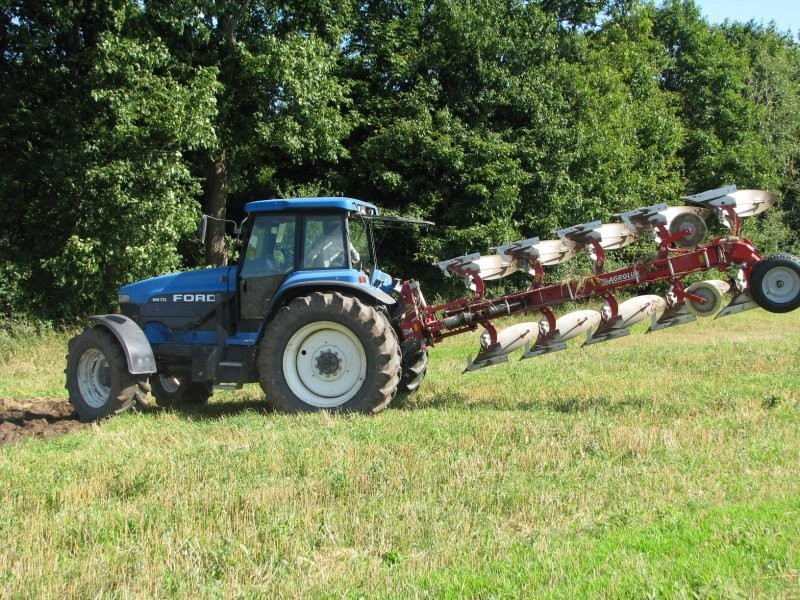 +NEW HOLLAND 8670+ — zdjęcie 4