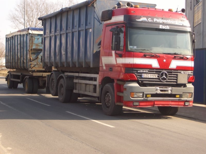 Transport -naczepa wywrotka — zdjęcie 2