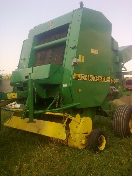 JOHN DEERE 580 z roterem  jak nowa — zdjęcie 3