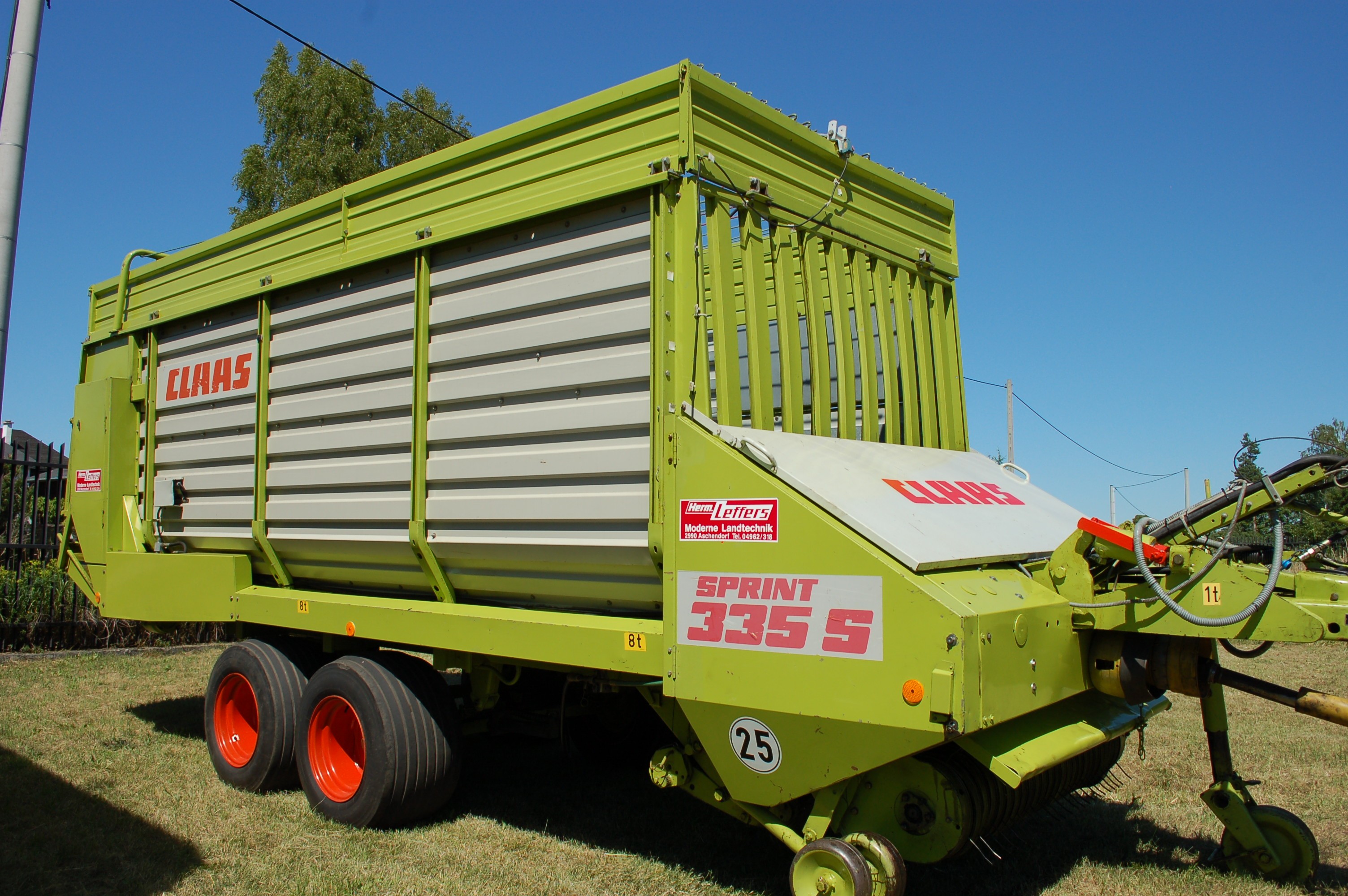 Przyczepa samozbierająca Claas Sprint 330 S — zdjęcie 1