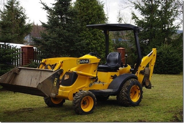 MINI KOPARKO ŁADOWARKA JCB MINI CX - PŁUG GRATIS — zdjęcie 1