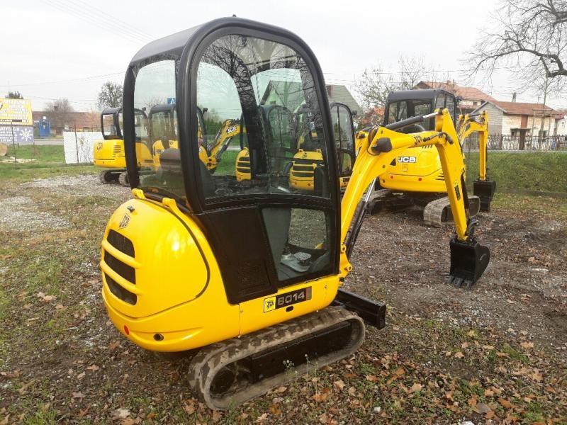 Mini koparka JCB 8014 z 2005 roku — zdjęcie 4