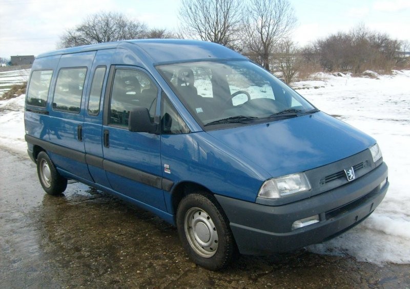Peugeot Expert Przedłużona wersja — zdjęcie 1