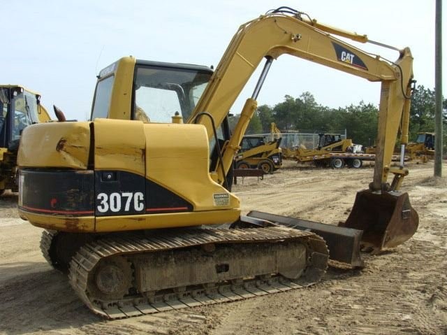 Caterpillar 307C — zdjęcie 2