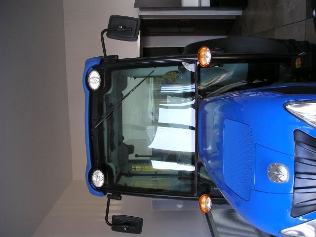 Nowy New Holland T4030 F — zdjęcie 3