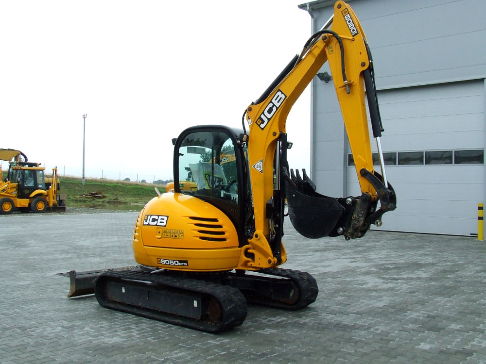 Minikoparka JCB 8050 RTS — zdjęcie 2