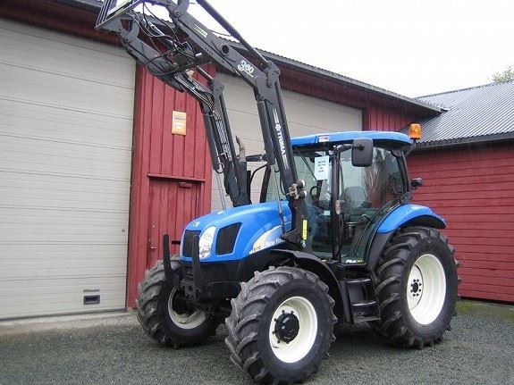 New Holland TS110 — zdjęcie 1