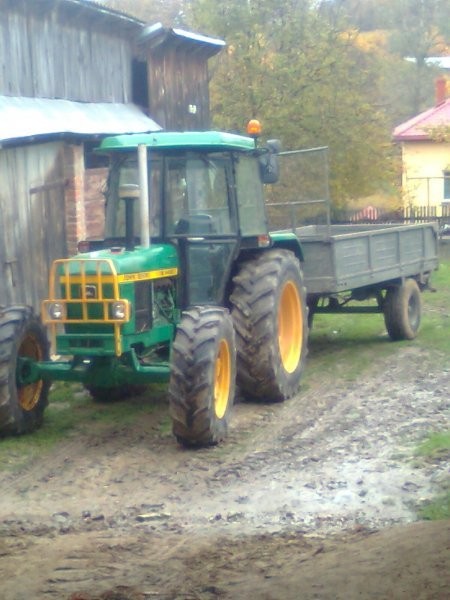CIĄGNIK ROLNICZY JOHN DEERE — zdjęcie 2