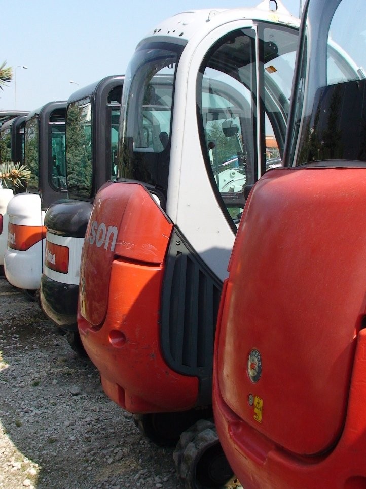 NEUSON 1503 2008 1000mh 18KM MINIKOPARKA LESING GW — zdjęcie 2