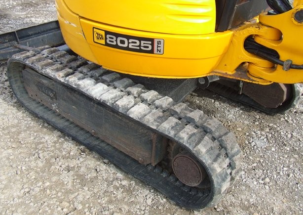 Minikoparka gąsienicowa JCB 8025 ZTS — zdjęcie 3