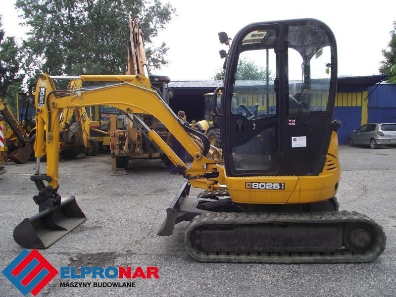 JCB 8025 ZTS z 2008r. mini-koparka — zdjęcie 1