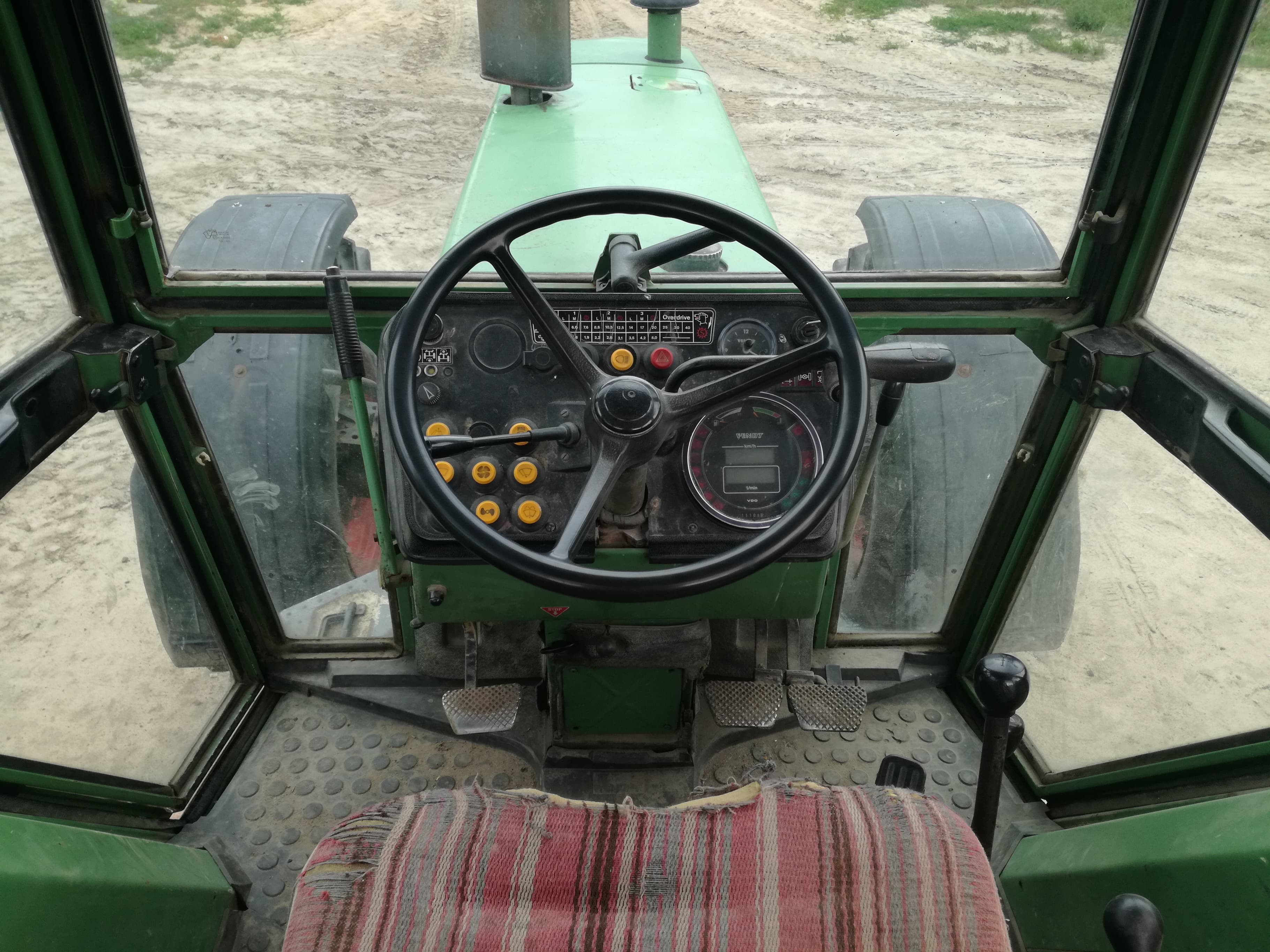 Sprzedam ciągnik Fendt Vario — zdjęcie 2