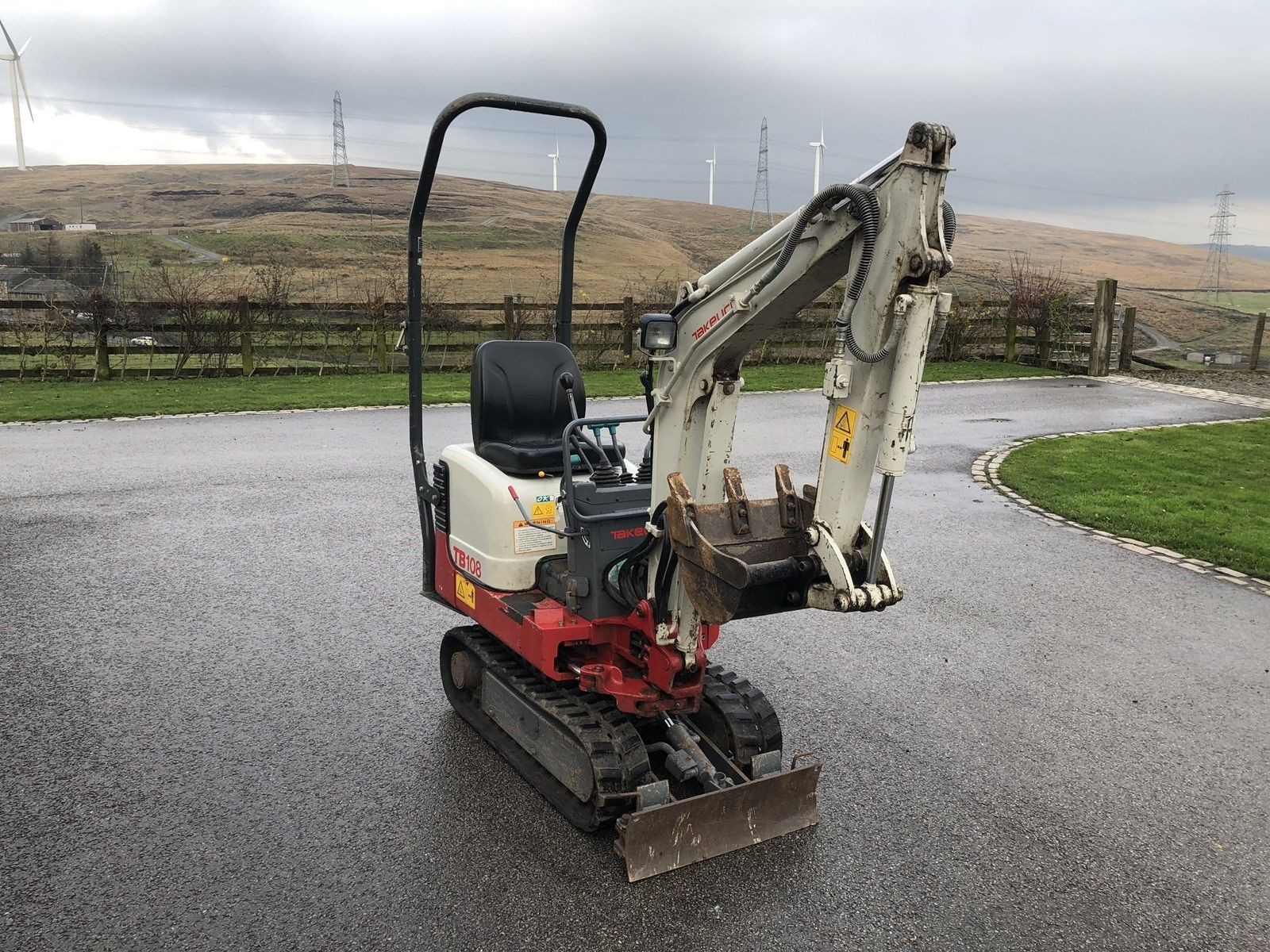 Mini koparka Takeuchi TBIO88  — zdjęcie 1